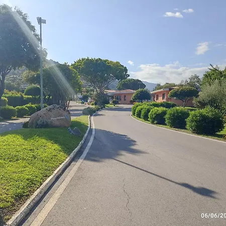 Villa Erika House Is Molas *