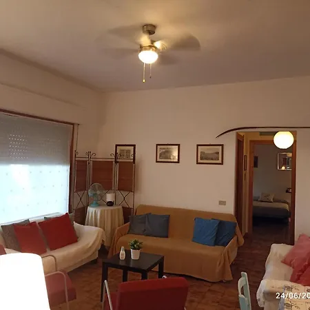 Erika House Is Molas *