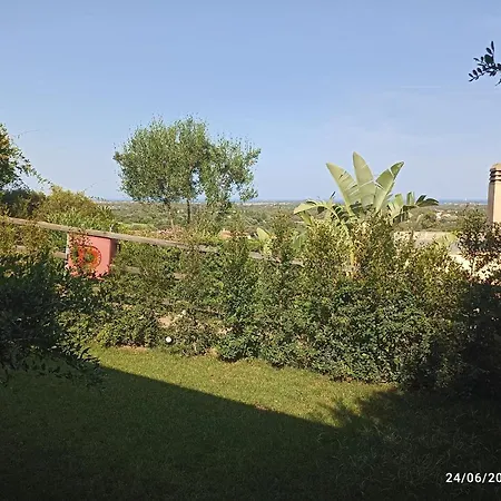 Erika House Is Molas * Pula